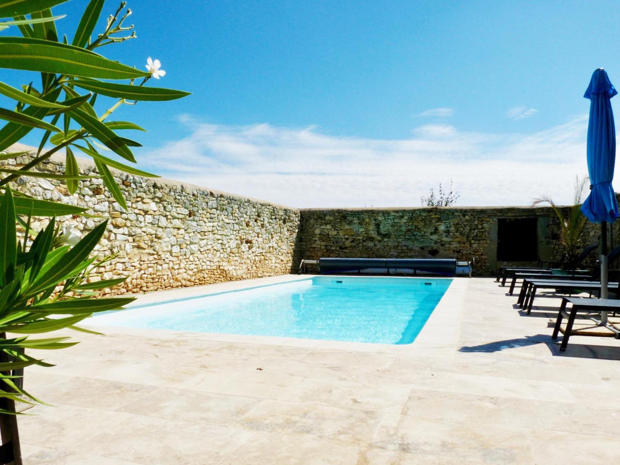 Bed and Breakfast La Ligne Angles-sur-lʼAnglin Exterior foto